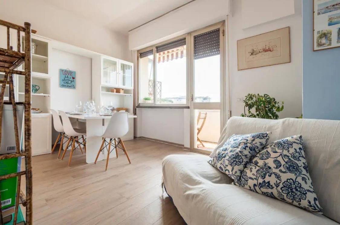 Seaside Apt Private Parking And Near The Beach Viareggio Buitenkant foto